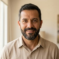 Sergio L.